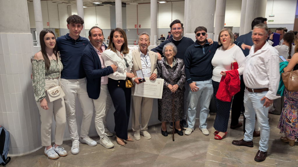 Entrega de Medalla a nuestro Compañero Juan Carlos Barranco Muñoz