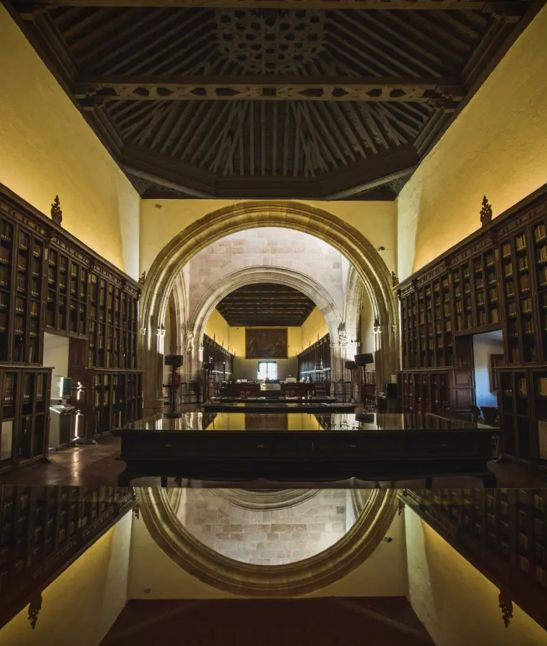 Biblioteca del Hospital Real